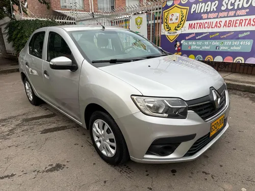 Renault Logan 1.6 Authentique
