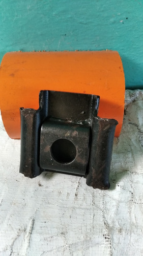 Hyundai H100-1996/2012. Base/soporte Para Ballesta Delantera