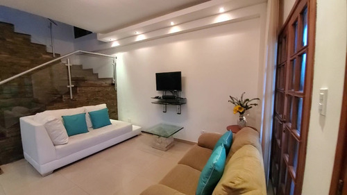 Imagen 9 de 17 de Espectacular Casa En Alquiler Vacacional En Isla Margarita En Av Aldonza Manrique De Playa El Angel A 2 Cuadras De Farmatodo