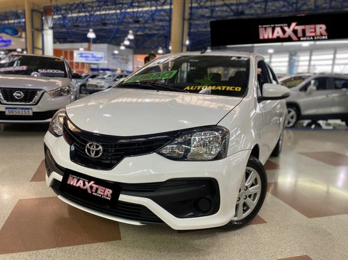 Toyota Etios 1.5 X PLUS SEDAN 16V