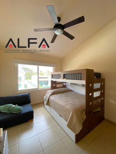 Super Casa En Venta, En Lomas De Cocoyoc