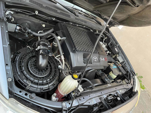 Toyota Sw4 3.0 Srv Cuero I 171cv 4x4 2011
