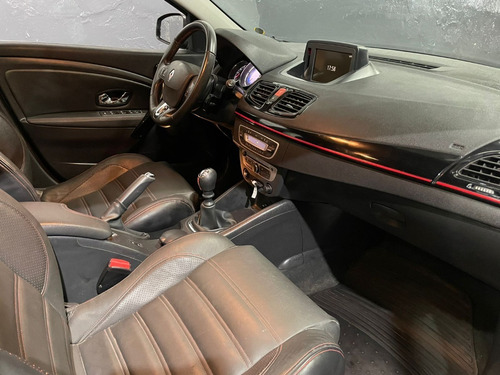 Imagen 12 de 16 de Renault Fluence Gt 2.0 Autosbellocchiolp