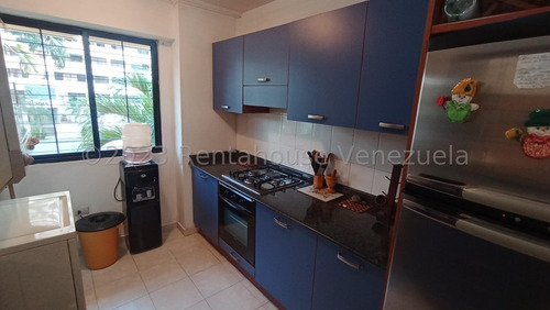 Juan Carlos González. Renta House Carabobo Vende Apto. Res. Ramses 9 Urb. El Parral Valencia Mls #25-1109 Rah/jcg.