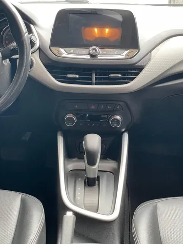 Chevrolet Onix 1.0T Premier Hatch At