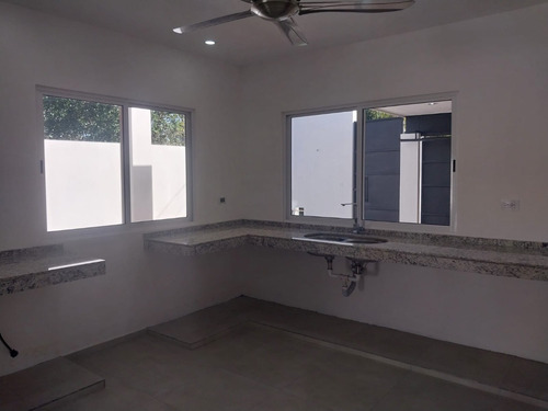 Imagen 3 de 23 de Casa En Venta En Leandro Valle