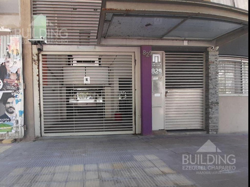Cochera Cubierta - Barrio Norte-