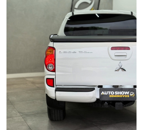 Mitsubishi L200 Triton 3.5 HPE 4X4 CD V6 24V FLEX 4P AUTOMÁTICO