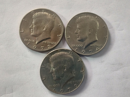3 Monedas Estados Unidos Half Dollar 1972-74-79.  (c-6