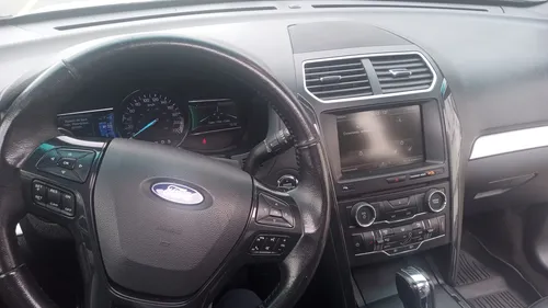 Ford Explorer 3.5 Xlt