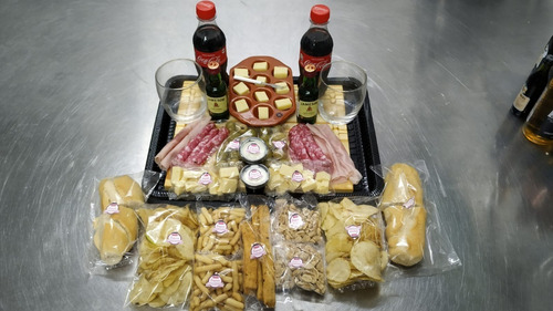 Imagen 7 de 10 de Picada A Domicilio C/whisky Jameson + Tabla Regalo - (p/2)