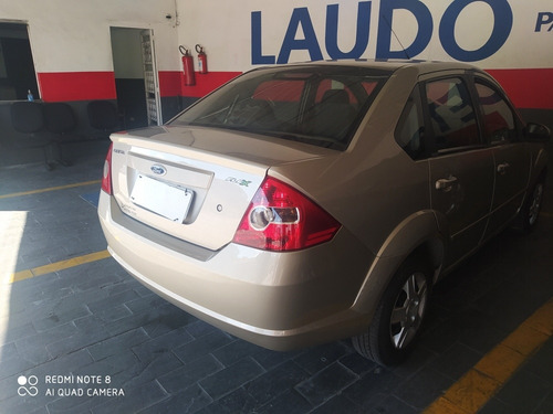 Ford Fiesta 1.0 Flex First 5p 2008