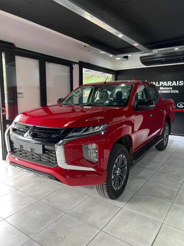Mitsubishi L200 2.4 Di-d High Power 181cv Cuero