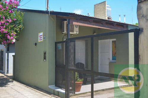 Complejo De 4 Departamentos En Venta En San José, Entre Ríos