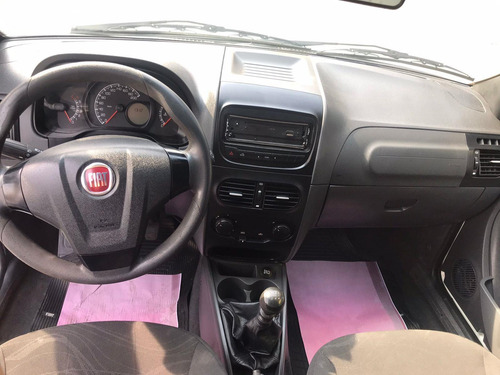 Imagem 8 de 10 de Fiat Strada Working 1.4 Flex Manual