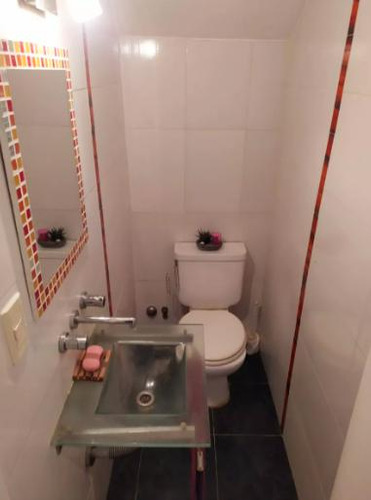 Casa En Venta Barrio Haras Maria Elena 4 Ambientes Fondo Libre Piscina