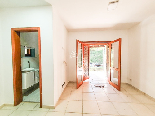 Imagem 9 de 30 de Casa Tipo Chacara Isolada De Esquina Uso Como Térrea Em Condomínio Fechado Embu Das Artes 3 Dormitorios Suite 3 Vagas Integrada A Natureza. - Cc00268 - 71155131