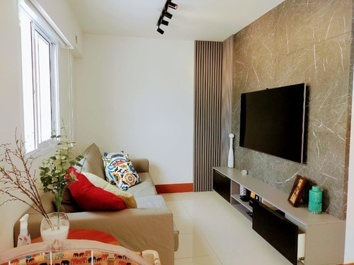 Imagem 1 de 24 de Barra Village Lakes - Cobertura 3 Qtos, Com Jeito De Casa Em Uma Versão De Tirar O Fôlego. - Co00320 - 69353536