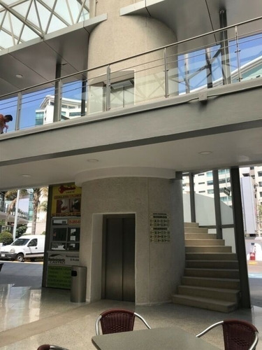Imagen 3 de 11 de Renta Local En Interlomas