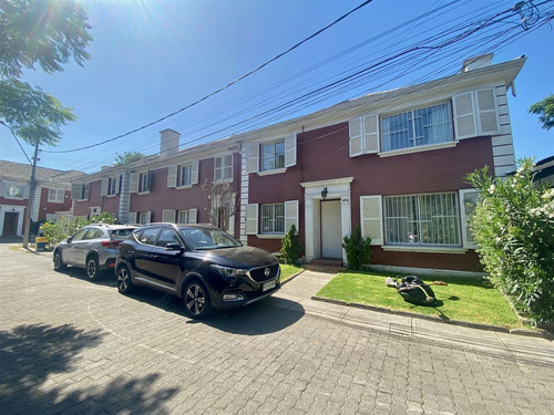 Casa En Venta Luis Zegers - Del Inca 3d Mas Serv.