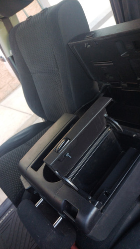 Toyota Tundra 5.7 Sr5 V8 Doble Cab 4x2 At