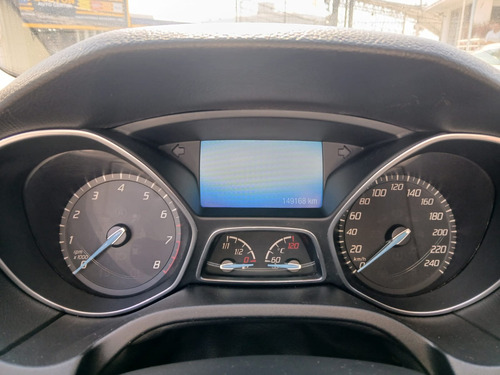Ford Focus 2.0 Titanium Flex Powershift 5p