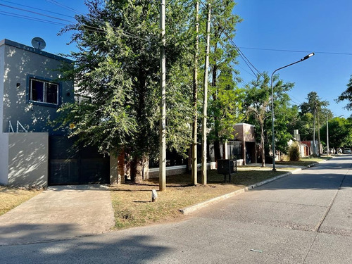 Imagen 3 de 30 de Imperdible Oportunidad - Vendo Dos Casas Al Valor De Una! En General Rodriguez