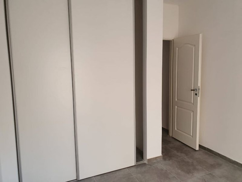 Imagen 7 de 11 de Departamento En Venta En José C Paz