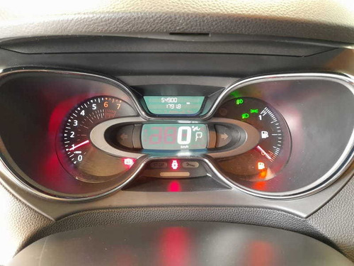 Imagem 9 de 13 de Renault Captur Intense 2.0 16v 5p Aut 2018
