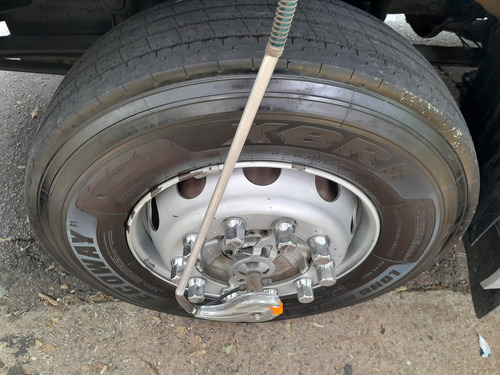 Mb 2536 Axor 2013 6x2 Automático Teto Alto Único Dono Novo
