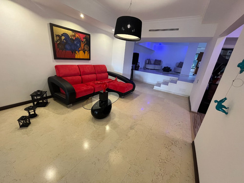 Espectacular Pb Duplex Con Terraza Y Vista Al Avila Sal