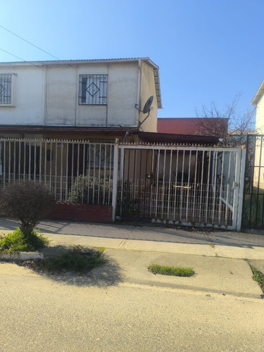 Casa Muy Bien Ubicada En El Centro De Las Cruces