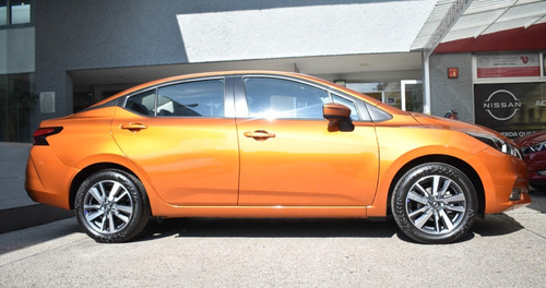 Imagen 4 de 10 de Nissan Versa Advanse Tm 2022
