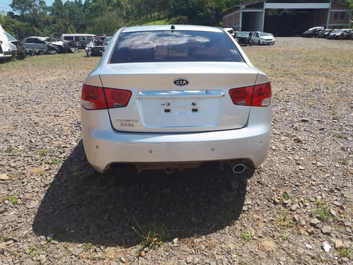 Imagem 5 de 7 de Sucata Kia Cerato Sx3 2012 1.6 Automatico - Rs Auto Peças