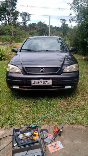 Chevrolet Astra Sedan 2.0 8v Expression 4p