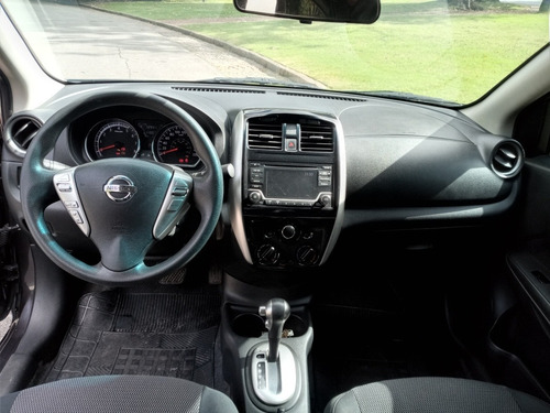 Nissan Versa 1.6 Exclusive Navi At 2017