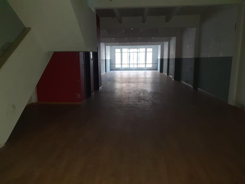Imagen 13 de 21 de 18 De Julio Esq Paraguay, 7mts De Frente , 1955 M2 Construidos, Único, En Excelente Estado !!