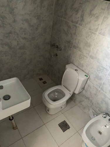 Imagen 4 de 21 de Vendo Departamento 2 Dorm Zona Barrio Jardin, Hipodromo, San Fernando Con Balcon