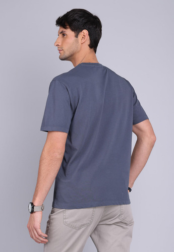 Polera Cuello Redondo Con Bolsillo Arrow Po3089snb