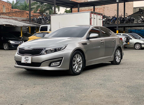 Kia Optima 2.0 | TuCarro