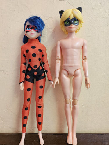 Lady Bug Y Cat Noa Barbie (Usado)
