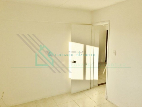 Imagen 11 de 14 de Colonia De Sacramento - Apartamento De 2 Dormitorios Céntrico