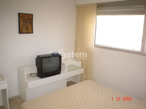 Imagen 5 de 10 de Venta Apartamento 2 Dormitorios Sobre Gorlero, Península, Punta Del Este