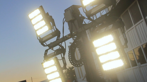 Imagen 2 de 5 de Torre De Iluminación Led, Desde