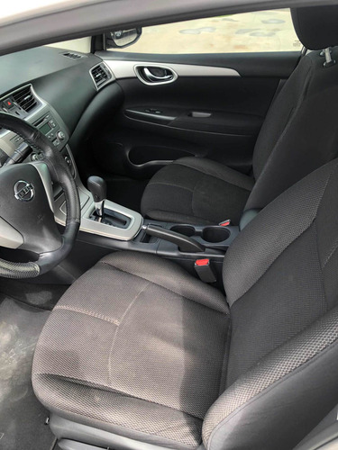 Imagen 7 de 11 de Nissan Sentra 2013 1.8 Advance L4 Cvt