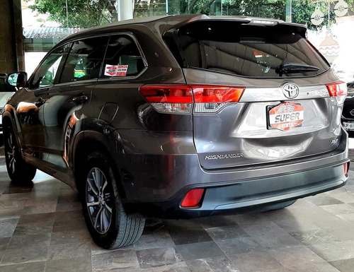 Imagen 6 de 15 de Toyota Highlander 2018 3.5 Xle At