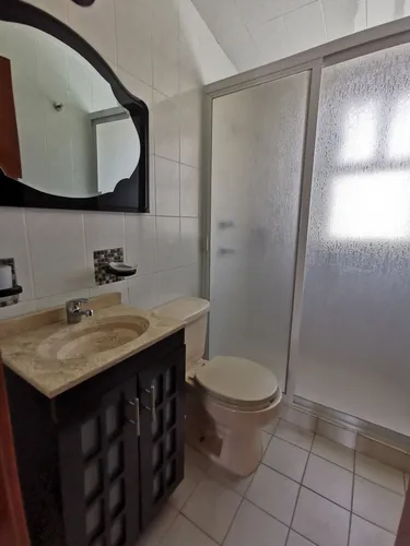 Casa En Villa De Las Flores, 3 Recamaras, 1 Baño Y Medio