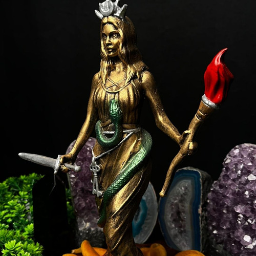 Hecate Chave Dourada - Studio Orion Cor Dourado