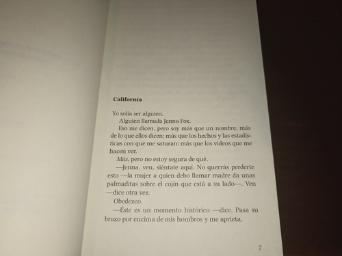 Mary E Pearson El Despertar De La Mariposa Libro (Usado)