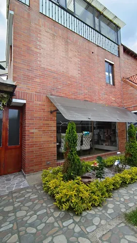 Casa En Chia Cundinamarca Conjunto, Única En Tamaño Y Modern